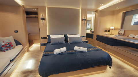 Raffles Yacht Group - Exclusive 68FT Yacht Charter on M/Y LEGEND
